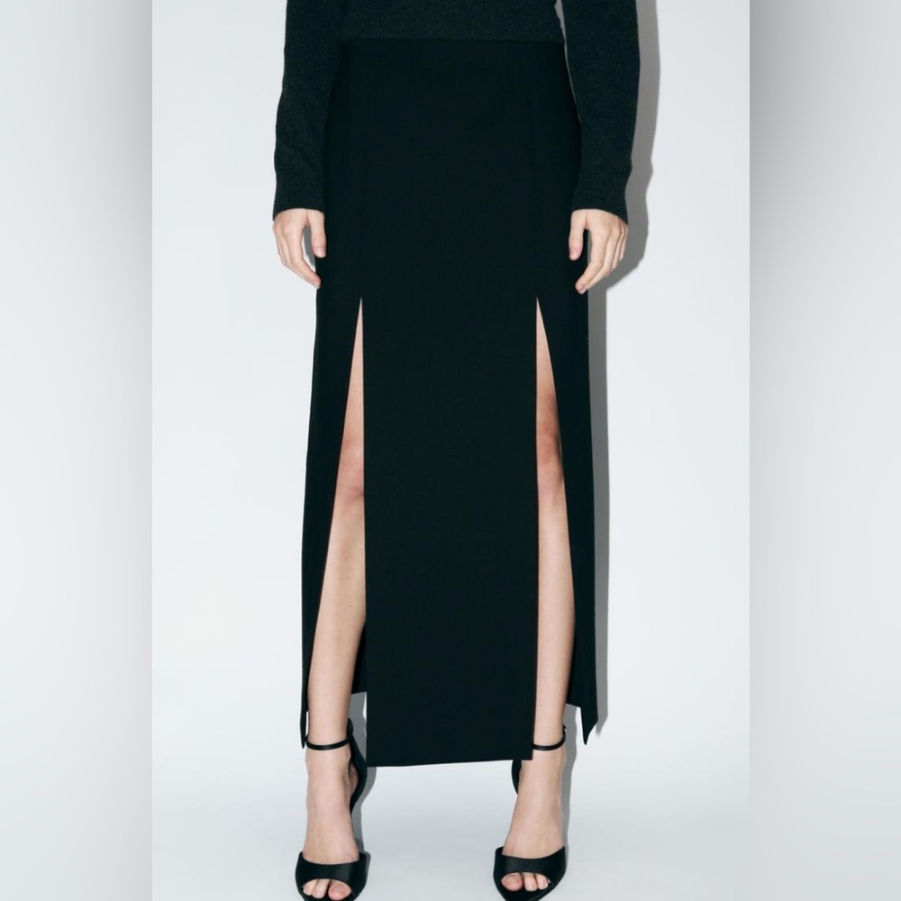 Zara SLIT WOOL SKIRT ZW COLLECTION. Black. Size XS. New with Tags.